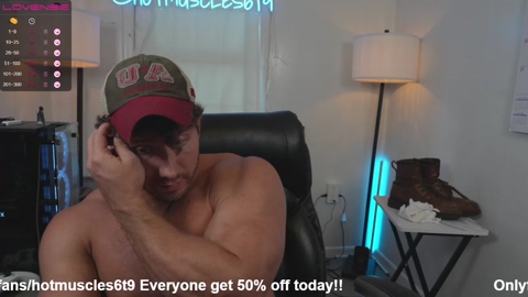 hotmuscles6t9  18-06-2022